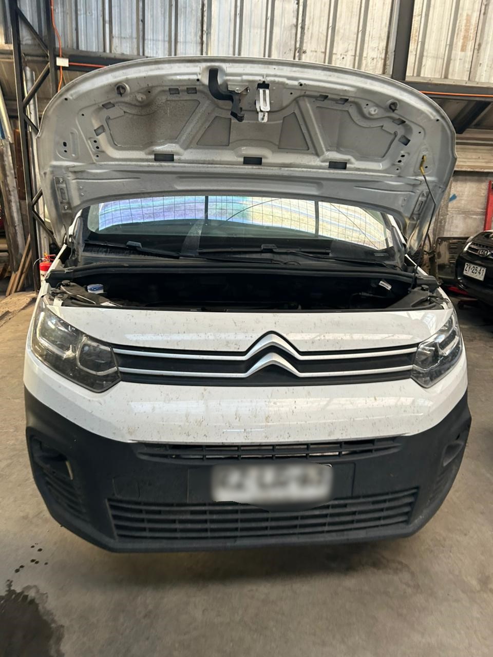 Equipo y atencion del taller